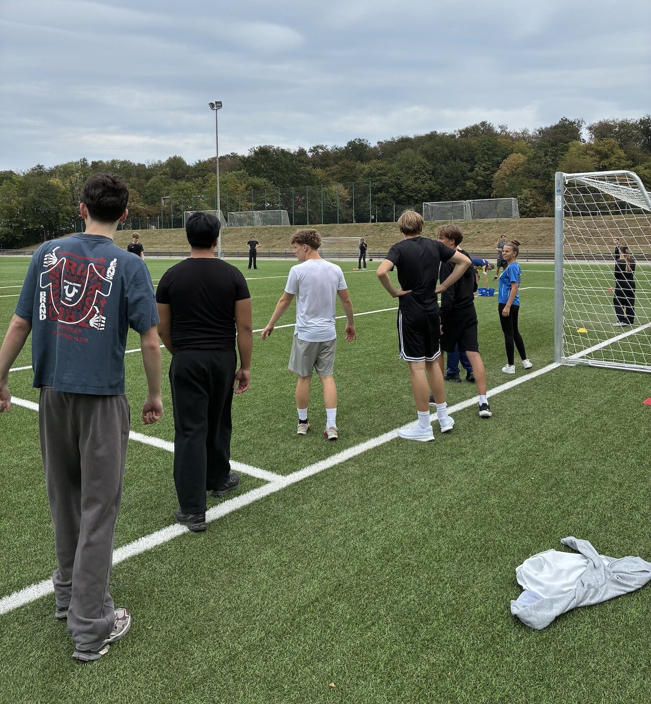 Kennenlernen und Teambuilding am Beruflichen Gymnasium Image 2